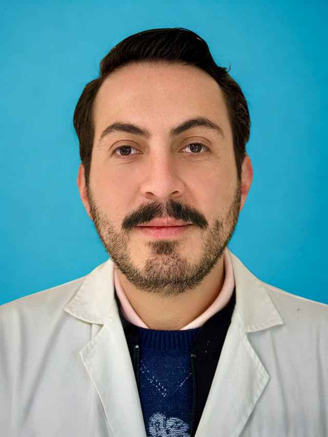 Dr. Eduardo Fragoso
